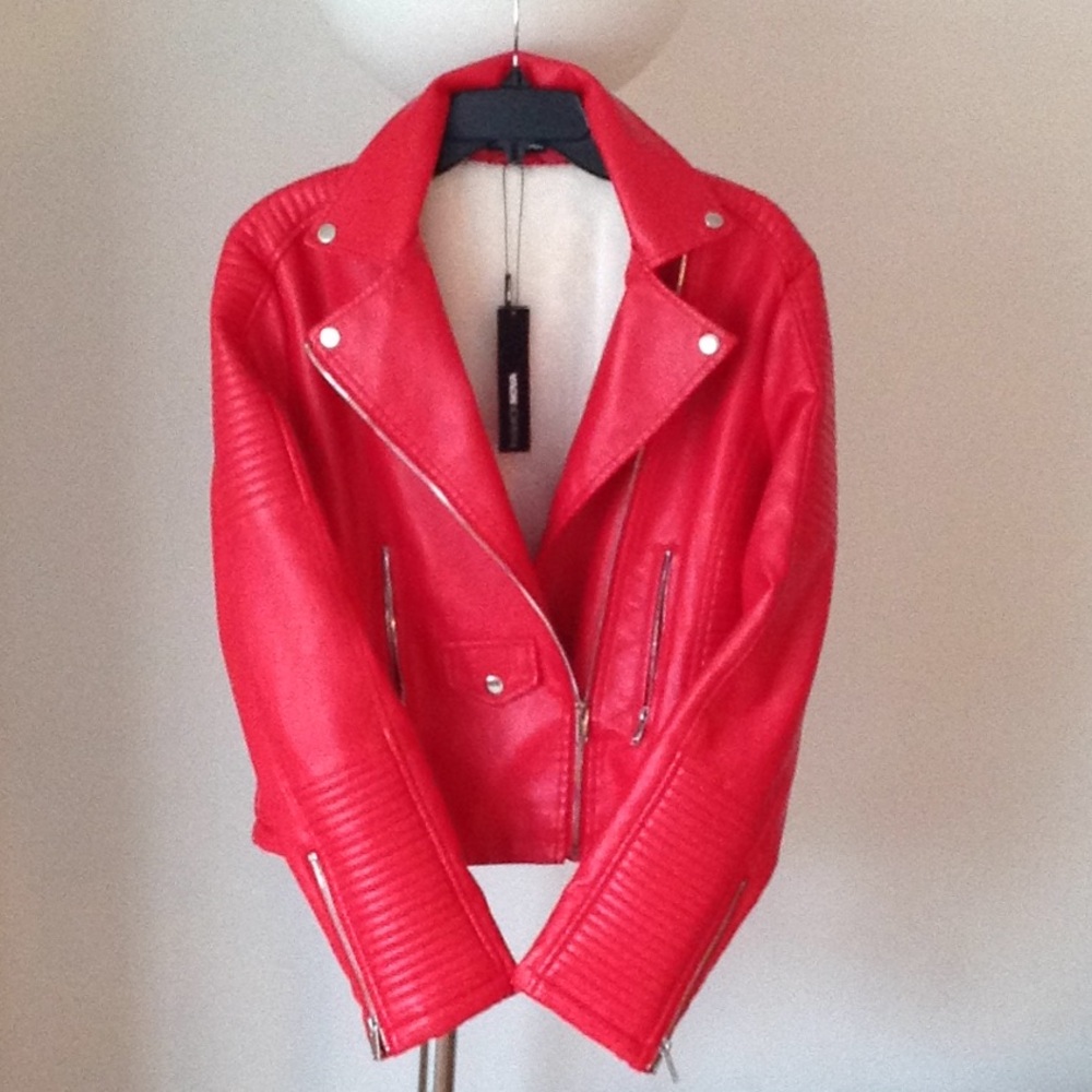 🔴 Fashion Nova - "BUY IT NOW" THRILLER Jacket